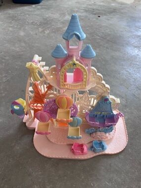 Calico Calico Critters Baby Amusement Park, Dollhouse Playset